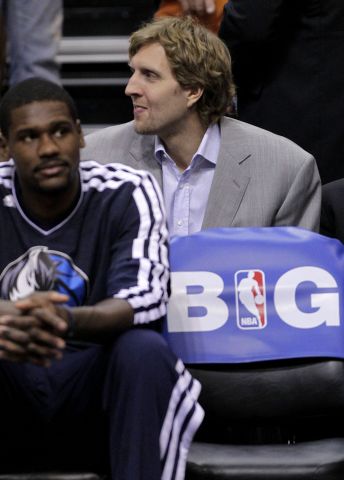 Nowitzkého návrat sa odkladá, v polovici decembra nie