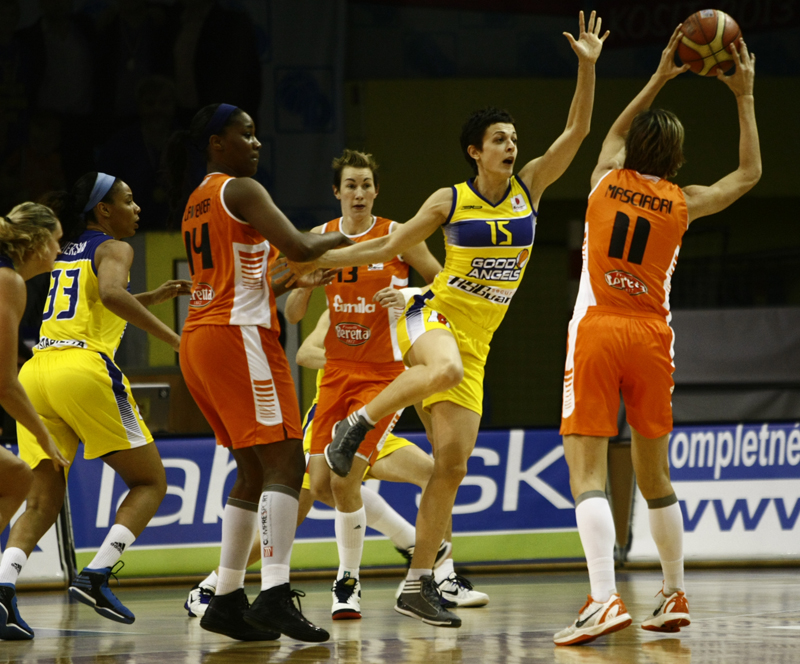 Video zá zápasu EuroLigy žien Good Angels – Famila Basket Schio