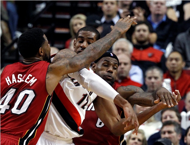 Matthews odistil trojkový guľomet a skolil Miami