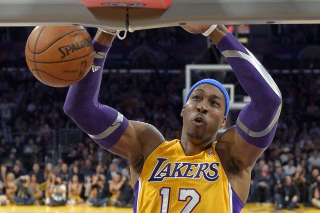 Magic radí Cubanovi: Rokuj s Lakers o Howardovi