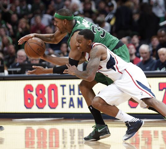 Bostonu nechýba Rondo, Pauovi Gasolovi apetít