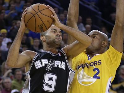 Chamtiví Golden State zdolali San Antonio