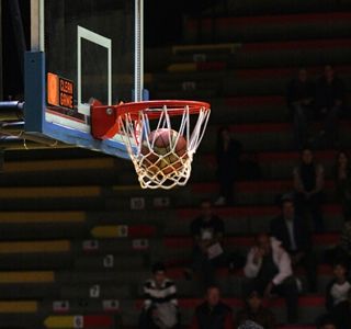 Vysokoškoláčkam v USA vládne nezdolaný Baylor a Grinerová