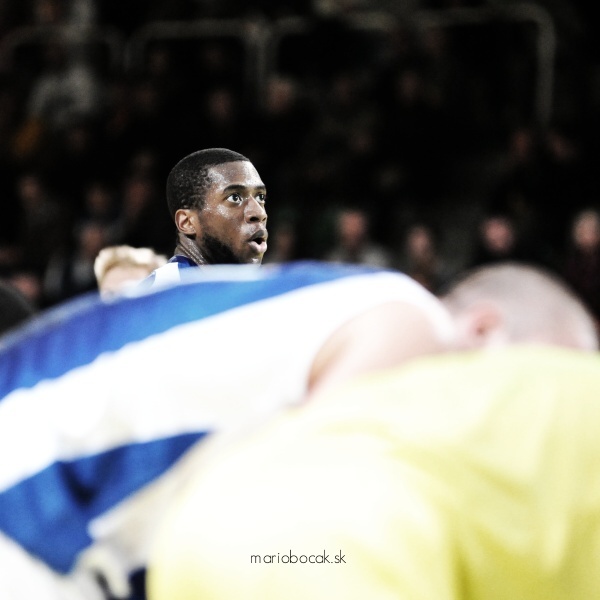 Hviezdou kola Dwight Burke