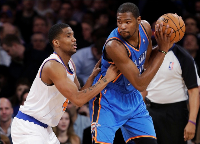 Oklahoma zvládla napinák v MSG, aj Denver víťazne