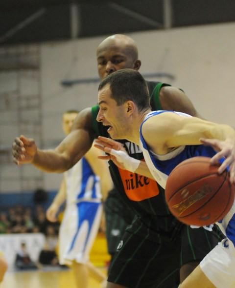 Basketbalové srdiečko posunulo Spišiakov do semifinále