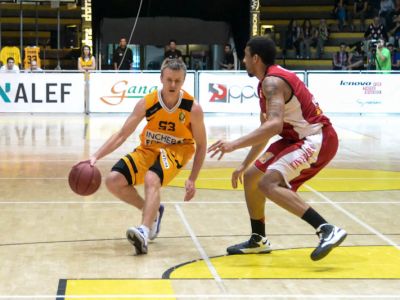 Inter zlomil profesorský basketbal v druhom polčase
