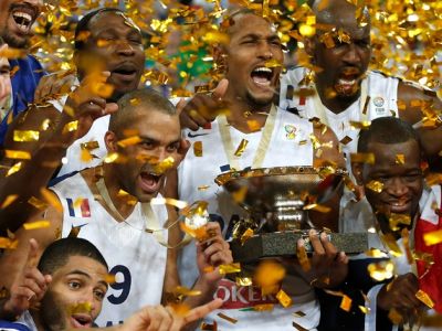 Parker, Diaw, skvelá obrana a protiútok rozhodli pre Francúzov