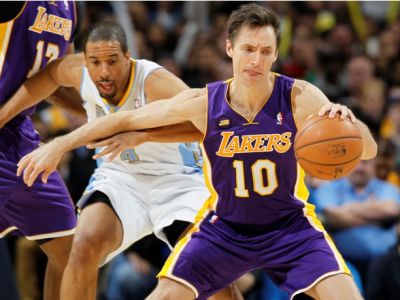 Nash nebanuje spojenie s Lakers
