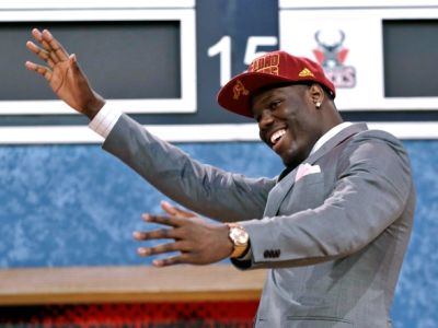 Draftovou jednotkou prvý raz Kanaďan – Bennett