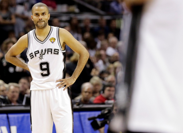 Tony Parker pomôže Francúzom na ME