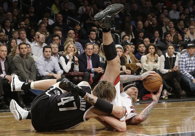 NBA si odskočí do Londýna, Deron Williams pri tom nebude