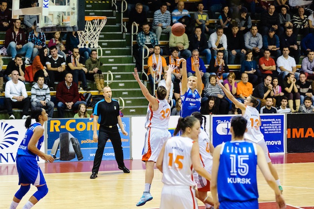 Aj hviezdy šli na zem, hodnotil po krutej prehre Suja