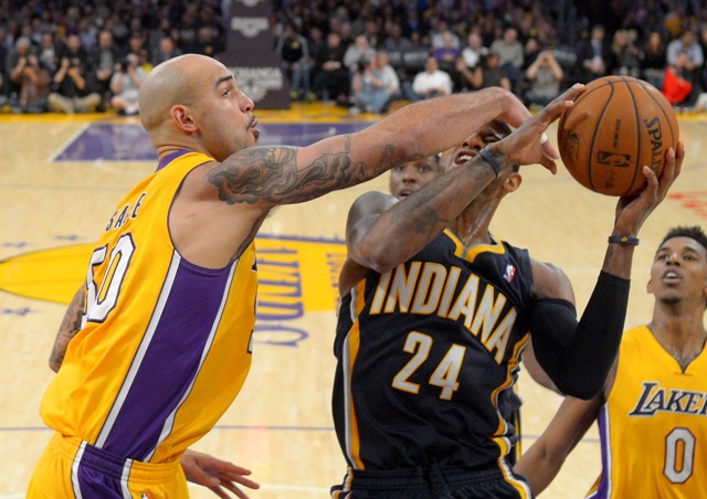 Portland stráca dych, Lakers play-offovú nádej