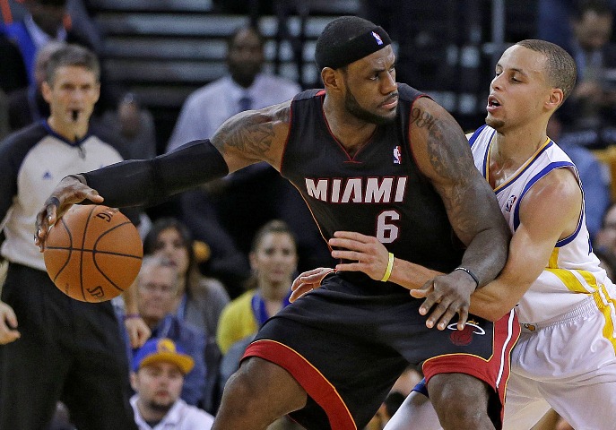 James v poslednej sekunde zachránil Miami od prehry