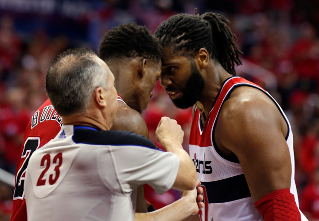 Asik ubránil Aldridga, Houston znížil v sérii