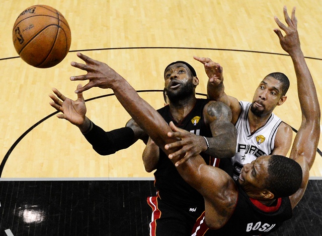 James žiaril v druhom zápase, Heat vyrovnali stav finále