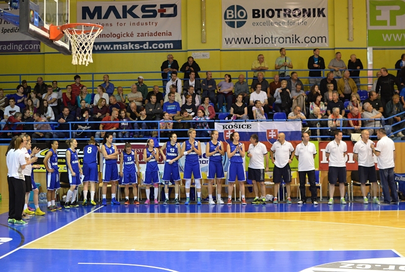 Slovenky oslavovali postup v šatni tesne po skončení zápasu