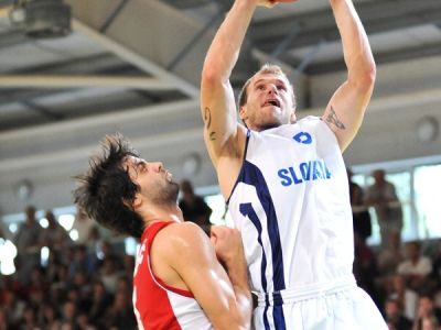 Gavel oficiálne hráčom Bayernu, podpísal zmluvu na dva roky