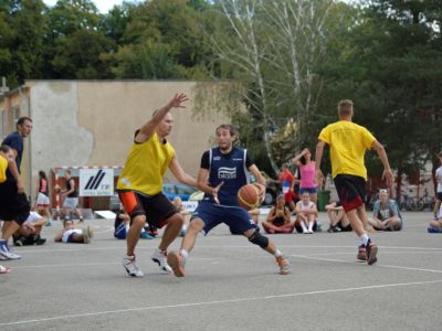 Titanic víťazom hlavnej kategórie Michalovského streetballu