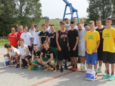 ŠBK Junior Levice zorganizoval Streetbasket 2014