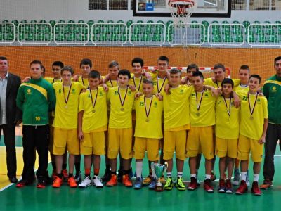 Starší žiaci Levíc víťazmi Junior Cupu 2014