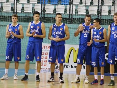 Karlovka zdolala Handlovú, Komárno v zápase kola Svit