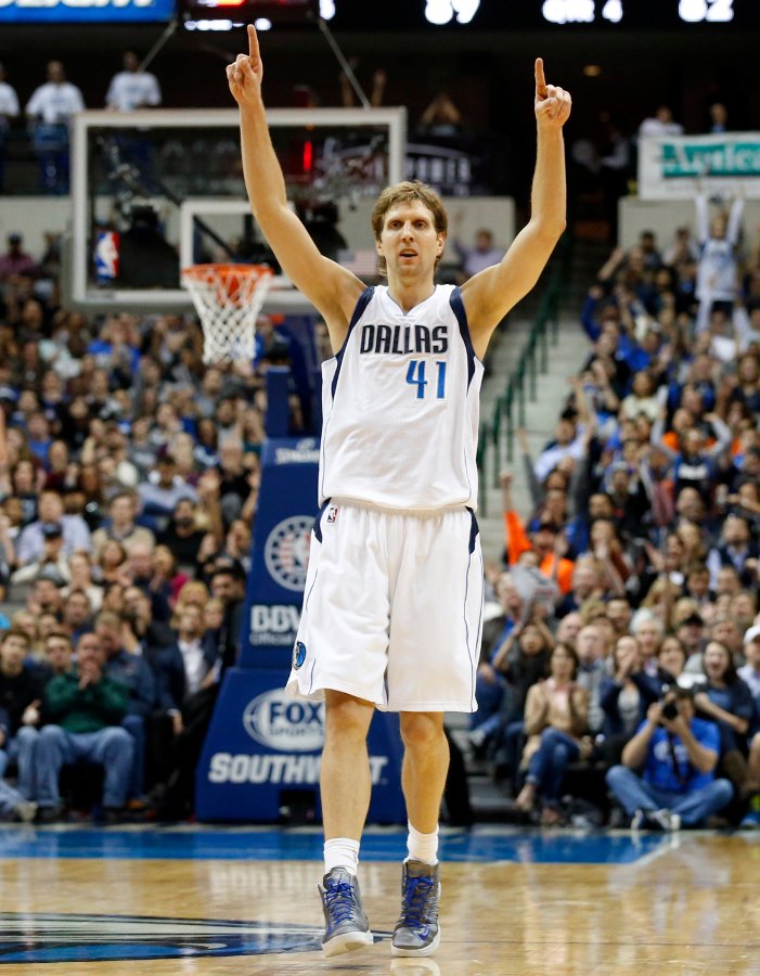 Nowitzki prepisoval históriu, stal sa najlepším zahraničným strelcom