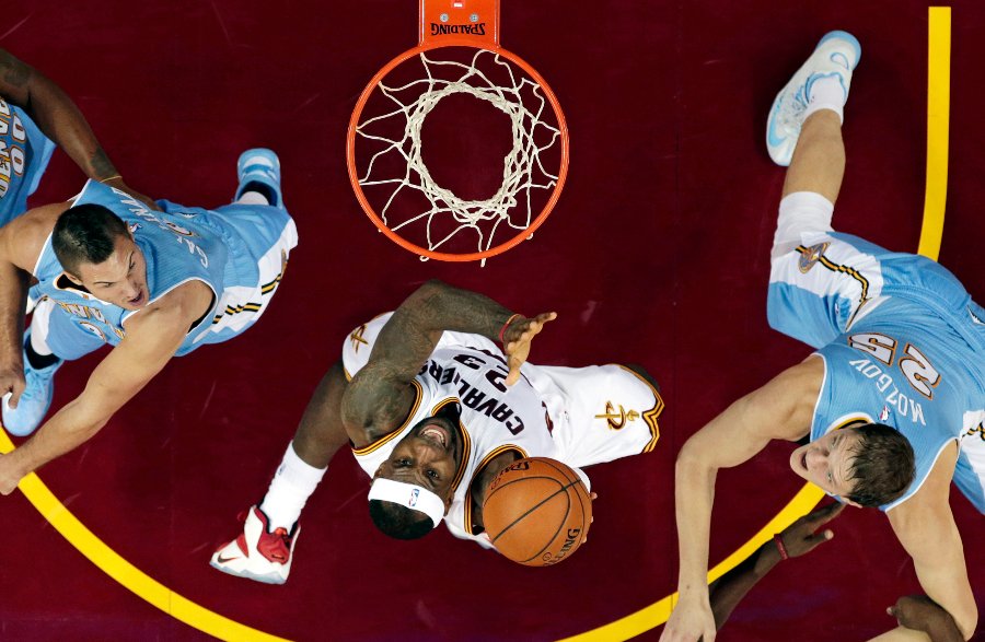 Memphis v šlágri vyhral nad Houstonom, Nowitzki pokoril ďalšiu hranicu
