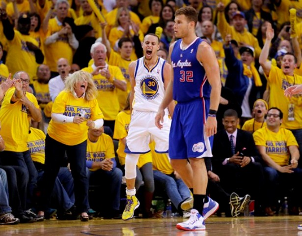 Golden State vyhrali dvanásty zápas v rade a vytvorili nový klubový rekord
