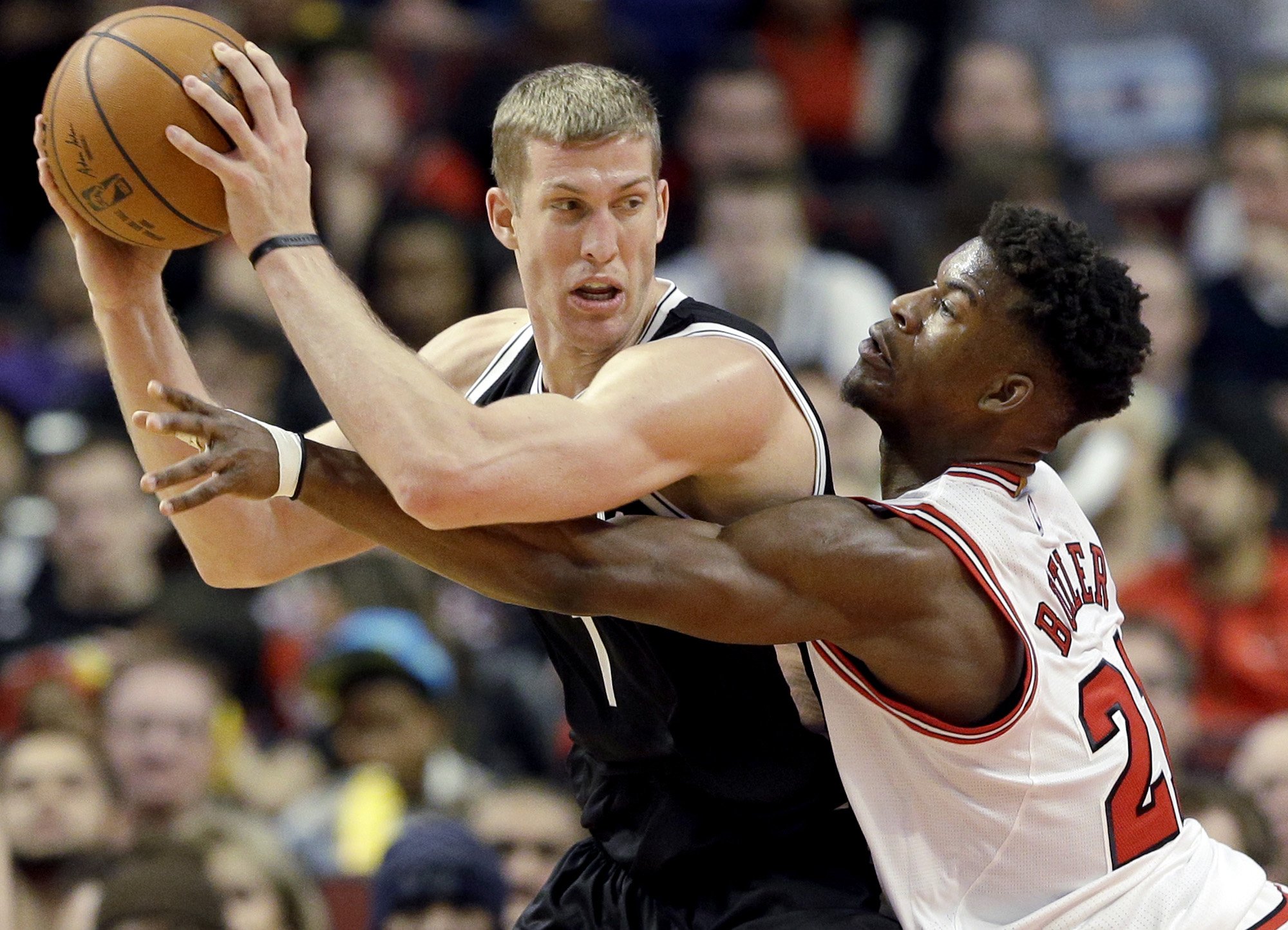 Golden State ťahá sériu víťazstiev, Philadelphia s ďalšou prehrou