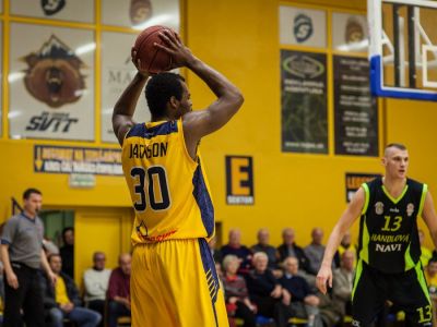 Hviezdou 29. kola SBL Lakeem Jackson