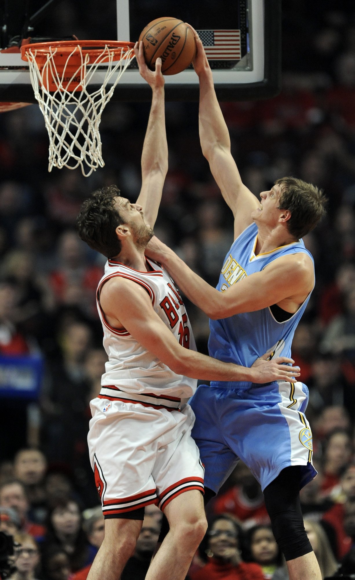 Chicago zdolalo Denver, Gasol zblokoval deväť lôpt