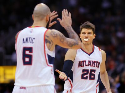 Atlanta vyhrala dvanásty zápas za sebou, v Charlotte sa predlžovalo