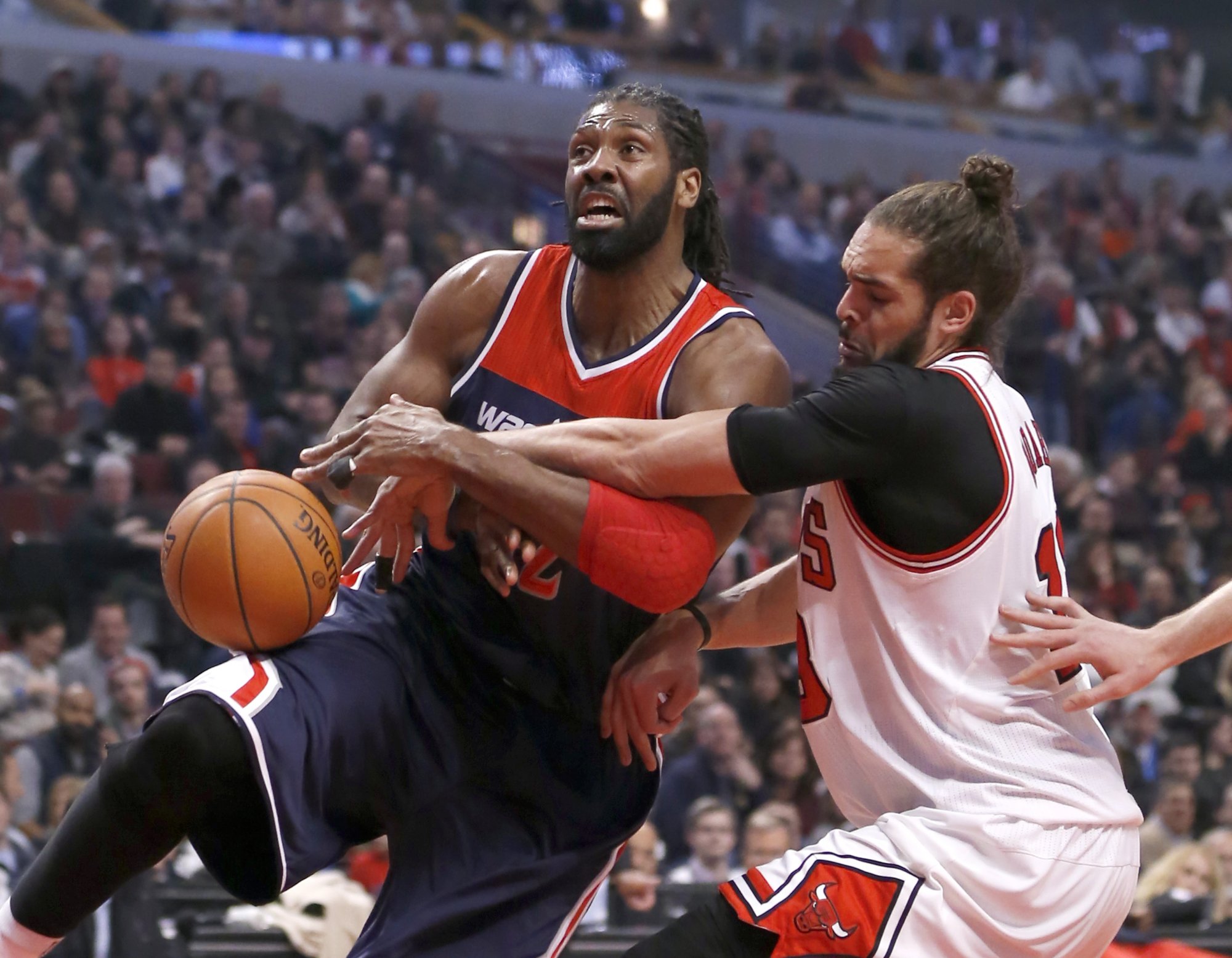 Atlanta útočí na klubový rekord, Golden State valcuje