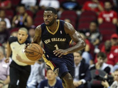 „Pelikáni“ z New Orleans aj bez Davisa vyhrali v Toronte
