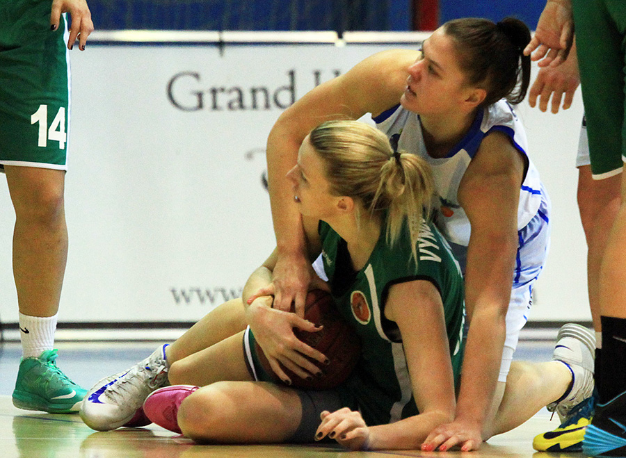 Rücon vykročil do play-off správnou nohou