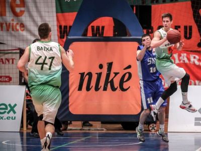 Kto z favoritov zakopne ako prvý? – preview štvrťfinále SBL