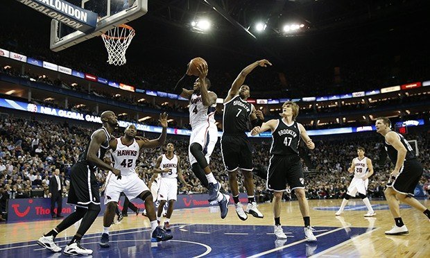 Atlanta a Memphis zvládli aj druhé domáce zápasy, Spurs vyhrali v LA