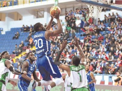 JSF Nanterre a Trabzonspor úspešní v semifinále FF EuroChallenge