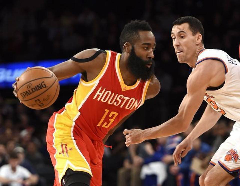 Houston a Washington vedú už 3:0 na zápasy