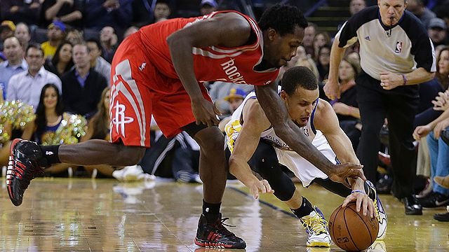 Warriors vykročili úspešne, v prvom finále na Západe zdolali Houston