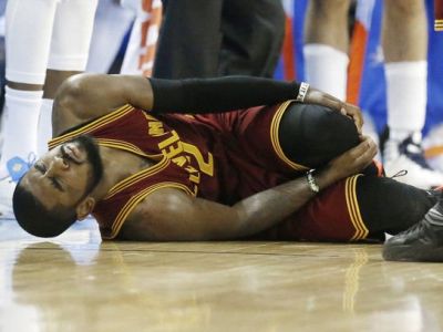 Cleveland potrebuje SuperLeBrona, šance na titul klesli z 25 percent na 7