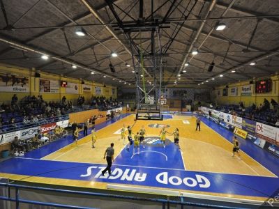 Good Angels v Angels aréne