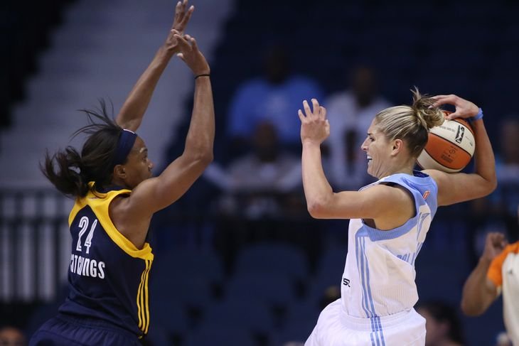 Indiana vyhrala rozhodujúci duel v Chicagu, prebojovala sa do semifinále