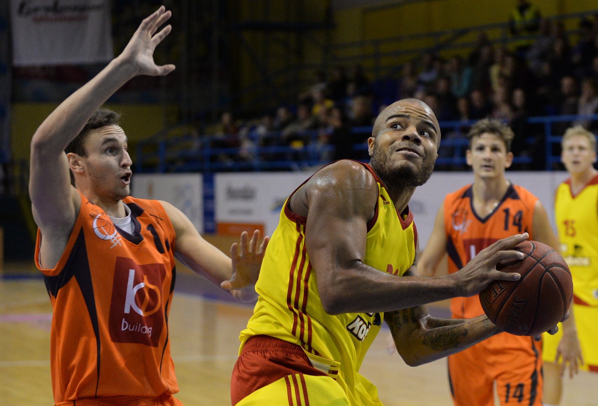 Hviezdou 8. kola SBL Reginald Keely, Mičuda chváli Pejoviča a Lenárta