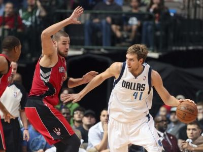 Raptors stále stopercentní, uspeli aj v Dallase