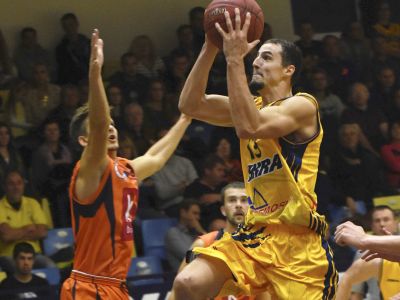 Hviezdou 20. kola SBL John Petrucelli