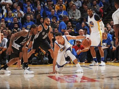 Golden State zdolal San Antonio