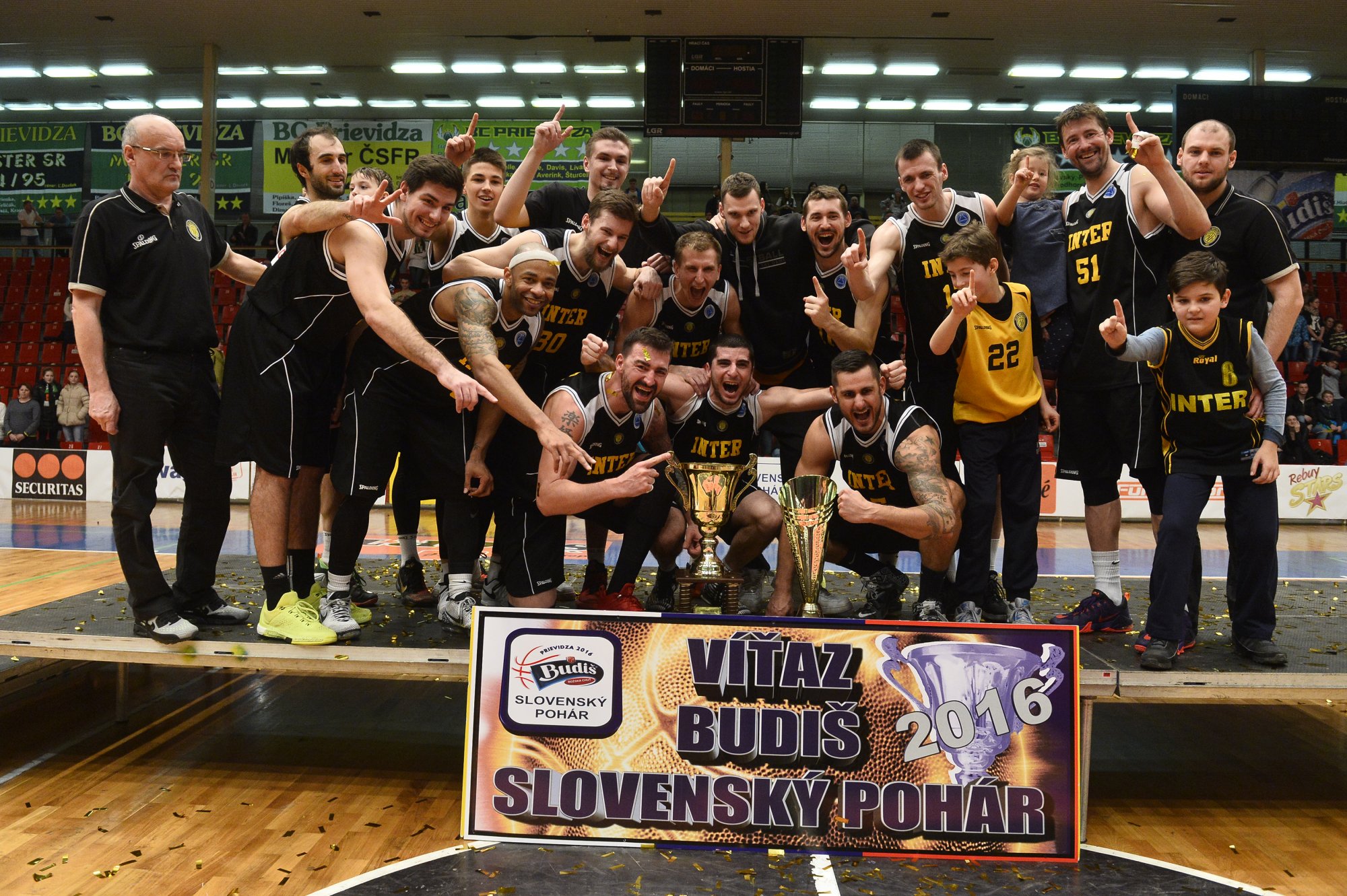 Inter otočil proti Prievidzi a obhájil triumf v Slovenskom pohári